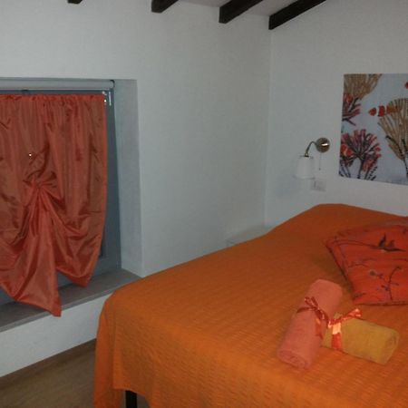 Bed and Breakfast I Colori Di Mag La Spezia Zimmer foto