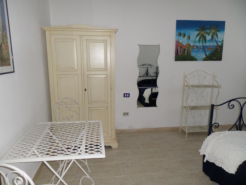 Bed and Breakfast I Colori Di Mag La Spezia Zimmer foto